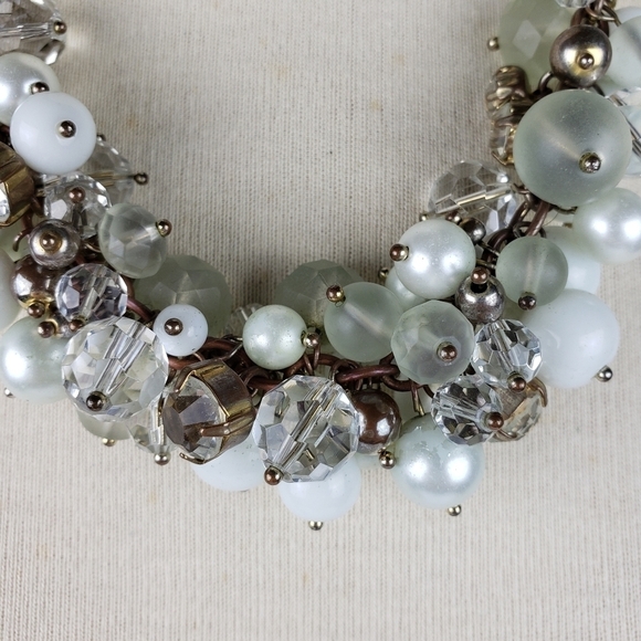 Banana Republic Pearl Crystal Frosted Beaded Statement Necklace - Picture 2 of 12